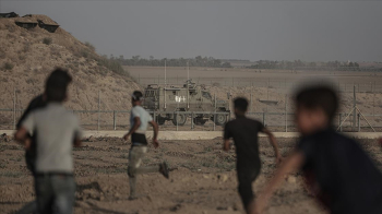 İsrail Güvenlik Güçleri Gazze Sınırındaki Gösteriye Gerçek Mermilerle Müdahale Etti
