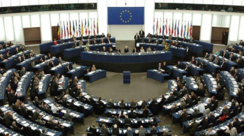 A delegation from the European Parliament strongly condemns the policy of occupying the West Bank