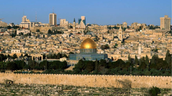 نواب بالبرلمان الأردني يدينون الإعتداءات الإسرائيلية على الأقصى