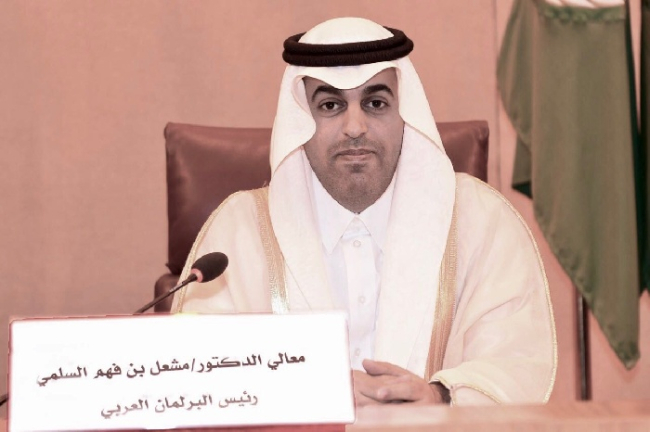 البرلمان العربي يطالب بوقف انتهاكات الاحتلال بحق الأسرى