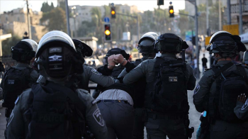 İsrail Güvenlik Güçleri İşgal Altındaki Batı Şeria'da 20 Filistinliyi Gözaltına Aldı