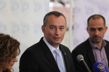 Mladenov accuses "Israel" of escalating the pace of settlement