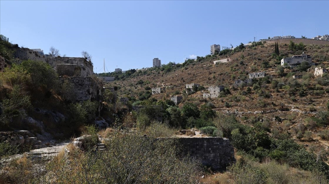 İsrail, Nekbe’nin İzlerini Taşıyan Lifta Kasabasını Ortadan Kaldırmak İstiyor