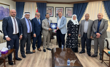 लीग के एक प्रतिनिधिमंडल ने जॉर्डन की संसद में फ़िलिस्तीन समिति के अध्यक्ष से की मुलाक़ात