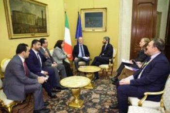 رئيس البرلمان الايطالي يؤكد موقف بلاده الداعم لحل الدولتين