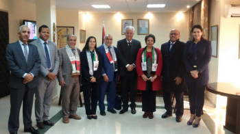 أعضاء من رابطة "برلمانيون لأجل القدس" في زيارة لسفير دولة فلسطين بالرباط