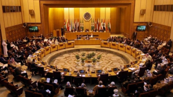 Le Conseil de la Ligue arabe affirme son adhésion à la solution de deux États et à l'Initiative arabe de paix