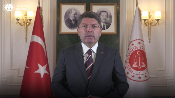 Bakan Tunç: Türkiye olarak Filistinli kardeşlerimizin yanında olmaya devam edeceğiz