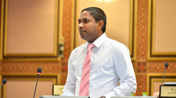 Un député maldivien appelle la communauté internationale à intervenir pour mettre fin aux pratiques d'occupation israéliennes