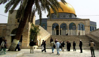 "الأوقاف" الفلسطينية تحذرمن تصاعد الانتهاكات الإسرائيلية ضد المقدسات