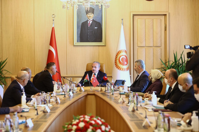 رئيس البرلمان التركي يدعو لعقد مؤتمر برلماني دولي لحماية القدس