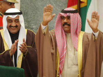 أمير الكويت يؤكد ثبات موقف بلاده الداعم للقضية الفلسطينية