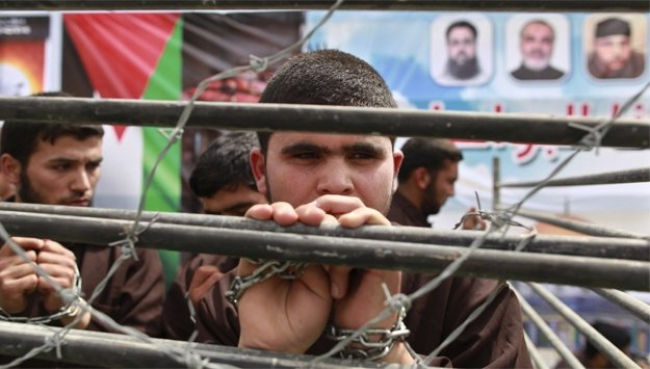La commission des affaires des prisonniers informe le Comité spécial de l’ONU des crimes d’occupation contre les détenus palestiniens