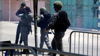 İsrail Güvenlik Güçleri, Yasadışı Yahudi Yerleşim Birimlerini Protesto Etmek İsteyen 5 Filistinliyi Yaraladı
