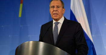 Lavrov: Le prétendu "accord du siècle" ne mène à rien