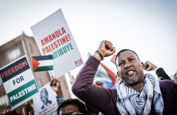 النائب مانديلا يدعو للاستمرار في دعم القضية الفلسطينية