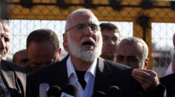 The occupation releases Jerusalem MP Mohammed Abu Tir