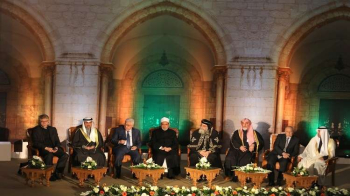 علماء دين من الديانات الثلاث: إعلان ترامب باطل وإجراءات الاحتلال في القدس غير شرعية