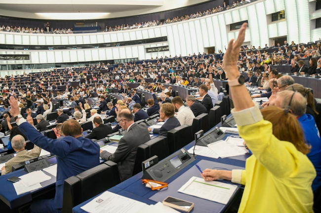 Le Parlement européen demande la reconnaissance de l'Etat palestinien