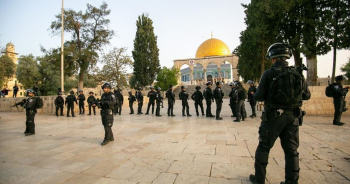 Israeli police storm al-Aqsa mosque to facilitate settlers' entry