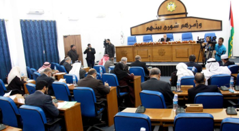 المجلس التشريعي الفلسطيني يناقش عدم التزام حكومة الوفاق بالتزاماتها تجاه غزة
