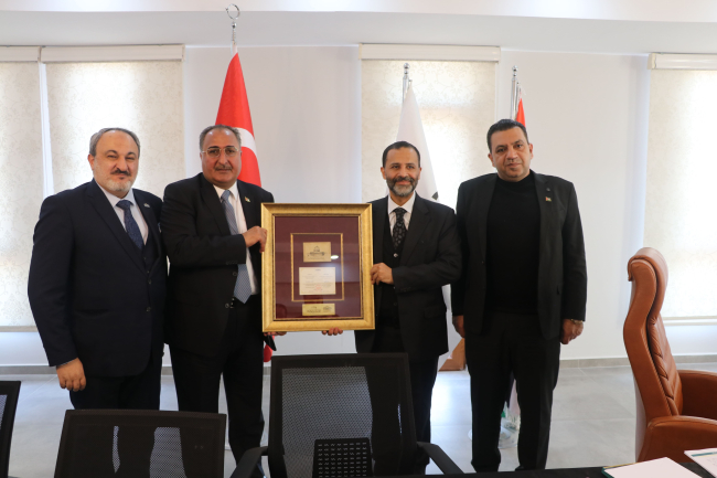Parlamenterler Arası Kudüs ve Filistin Platformu, Ürdün Parlamento Heyetiyle Filistin Meselesine İlişkin Gelişmeleri Görüşmek Üzere Toplantı Gerçekleştirdi